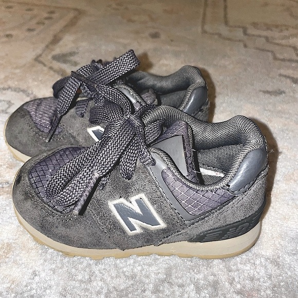 New Balance Toddler/baby Shoes - Picture 2 of 3
